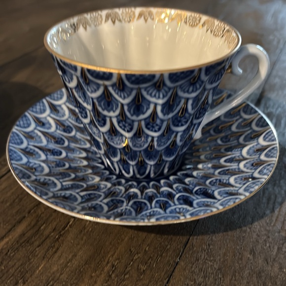 Imperial Lomonosov Porcelain Two Teacups w/Saucers.  Forget-Me-Not 22K Gold. - Picture 4 of 9